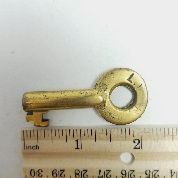 Vintage Adlake Hollow Barrel Brass Switch Key L.V Railroad Lehigh Valley - Picture 3 of 7